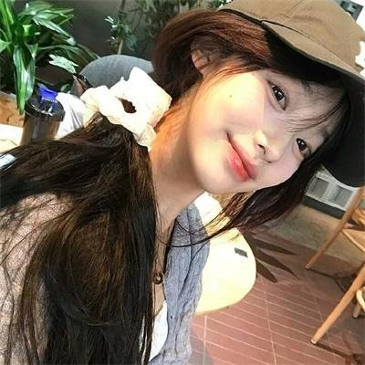 沙漠中的少年